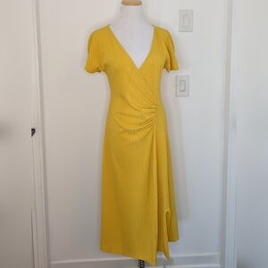 Yellow summer ribbed midi dress